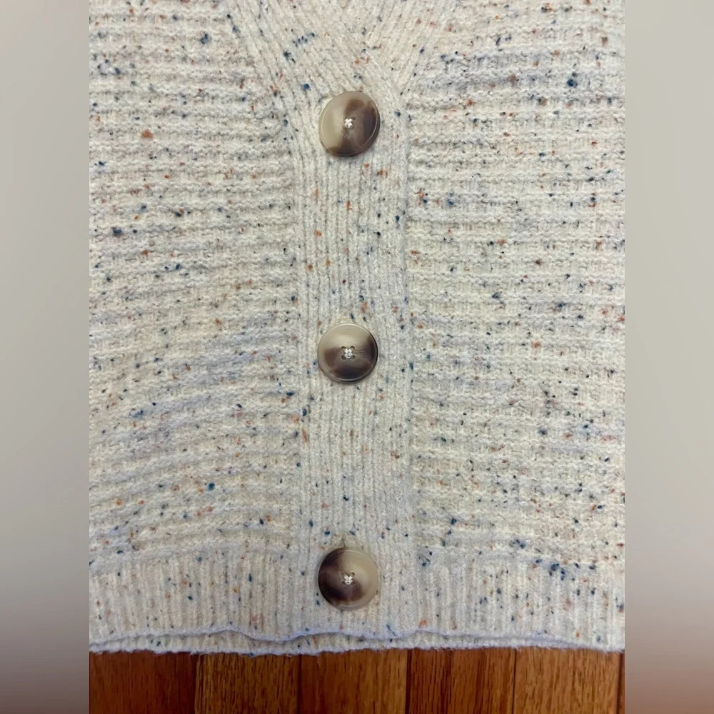 Universal Thread Women’s Cardigan - Picture 3 of 8